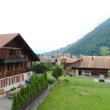 Studio Glaus Lägenhet Wilderswil Exteriör bild